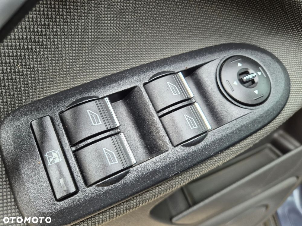 Ford Kuga 2.0 TDCi 4x4 Trend - 7