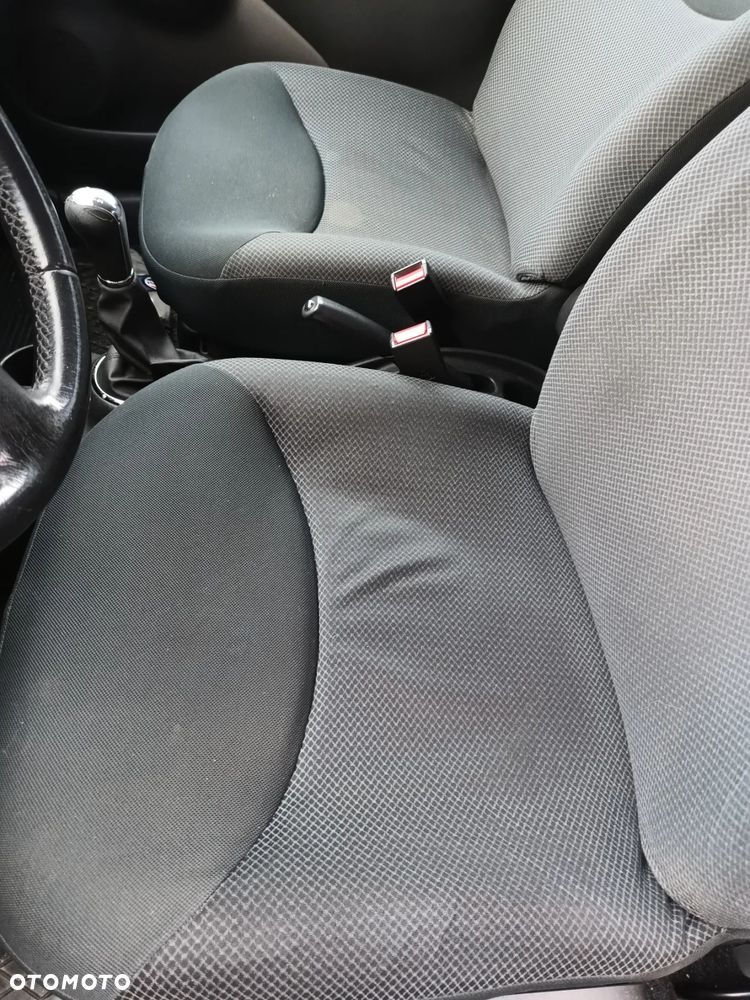 Toyota Yaris 1.3 VVT-i Team - 7