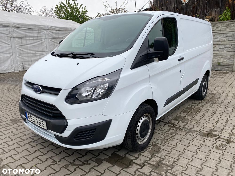 Ford TRANSIT CUSTOM - 1