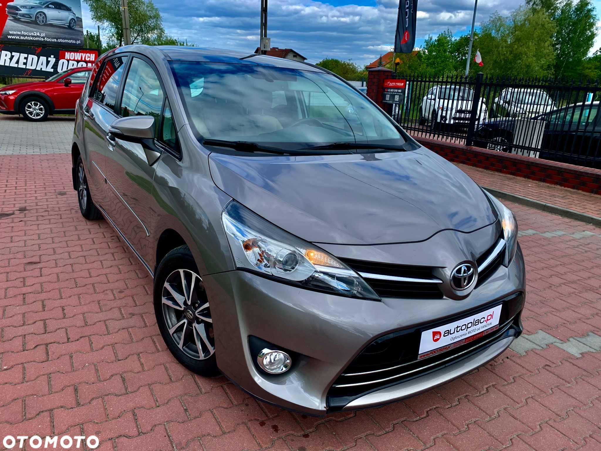 Toyota Verso 1.6 D-4D Prestige - 2