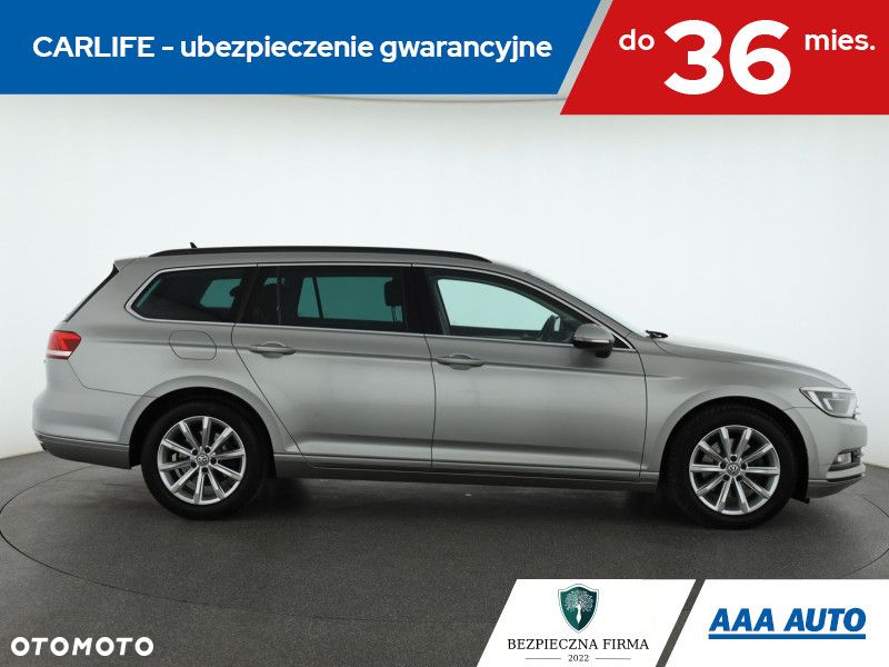Volkswagen Passat - 7