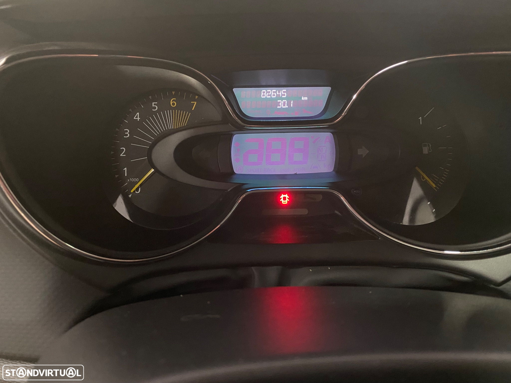 Renault Captur 0.9 TCE Exclusive XMOD - 11