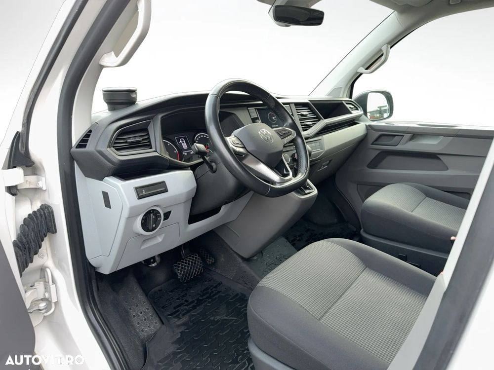 Volkswagen Transporter 2.0 110 kW KR 4M DSG - 12