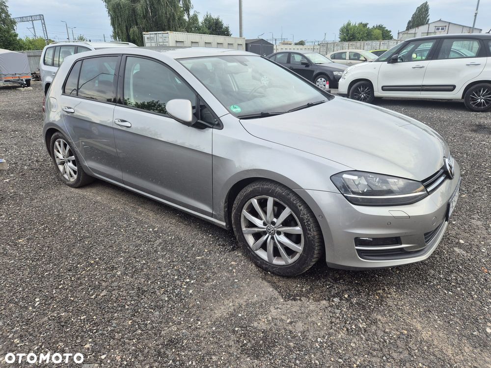 Volkswagen Golf - 3