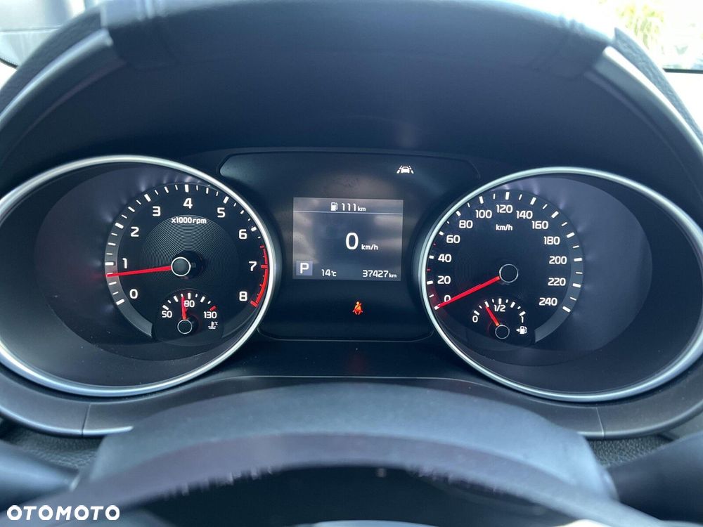 Kia XCeed - 11