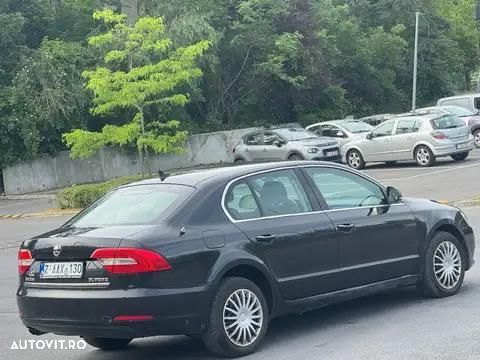 Skoda Superb 1.6 TDI GreenLine - 6