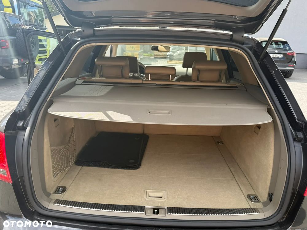 Audi A4 Avant 2.0 TDI - 16