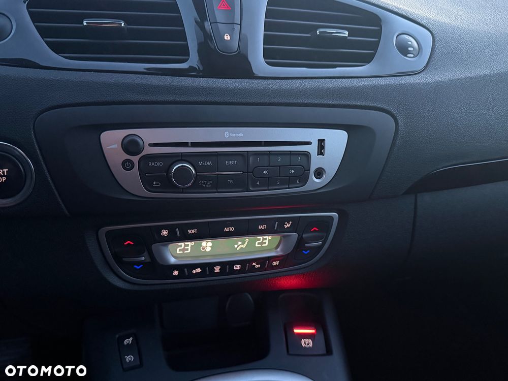 Renault Scenic Energy TCe 115 S&S LIMITED - 21