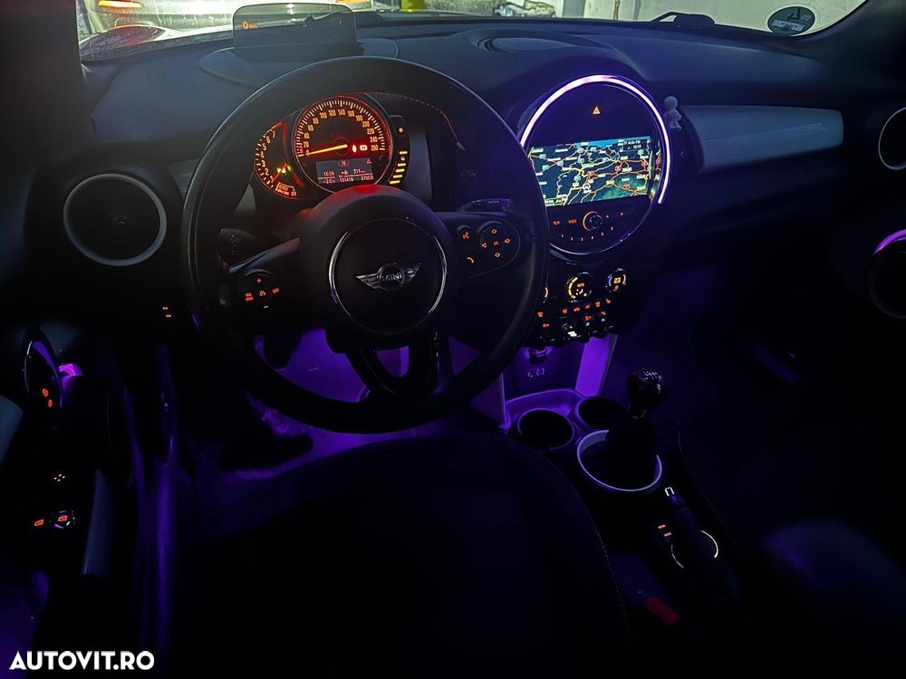 Mini Cooper Standard - 6