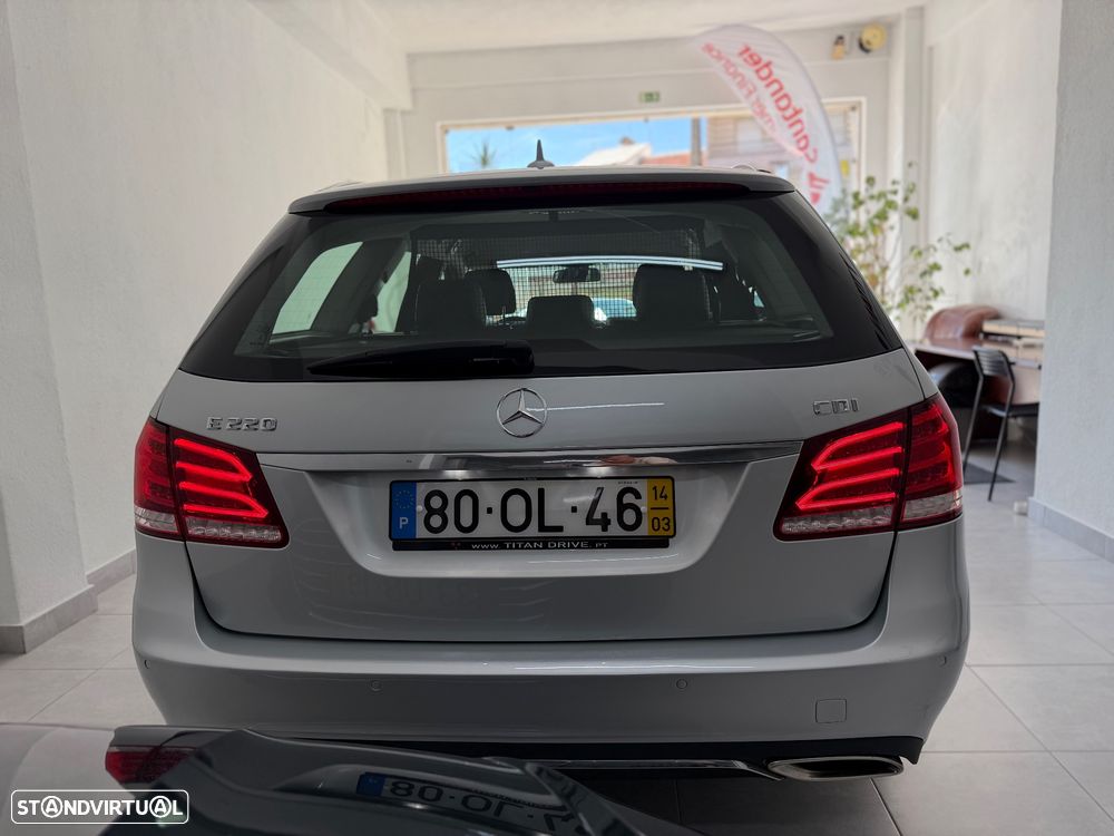 Mercedes-Benz E 220 CDi Avantgarde BE Auto.140g - 27
