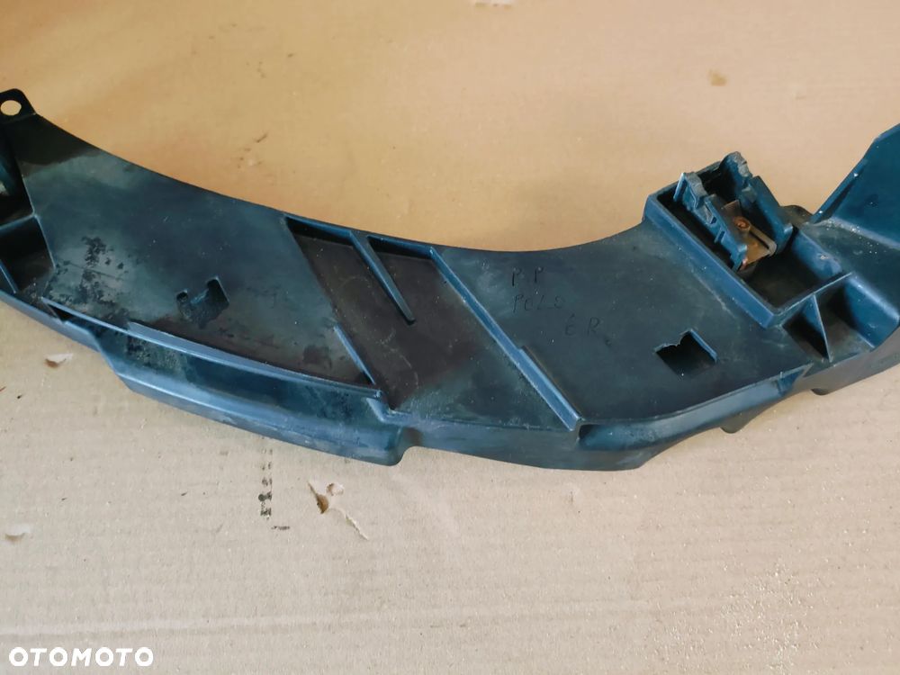 VW POLO 6R 09- ŚLIZG POD LAMPE PRAWY MOCOWANIE ZDERZAKA - 5