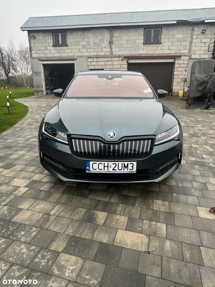 Skoda Superb 1.4 TSI Plug-In Hybrid Sportline DSG - 4