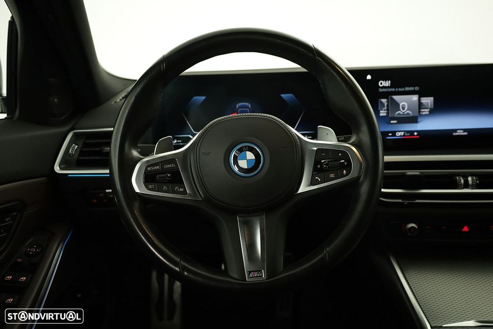 BMW 330 e Touring Pack M Auto - 15