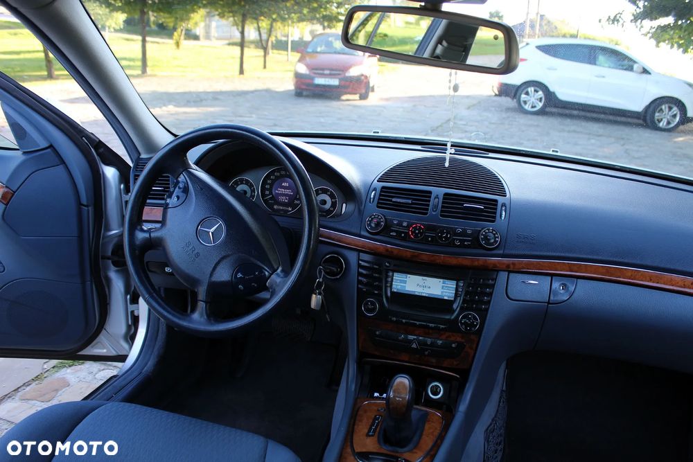 Mercedes-Benz Klasa E - 20