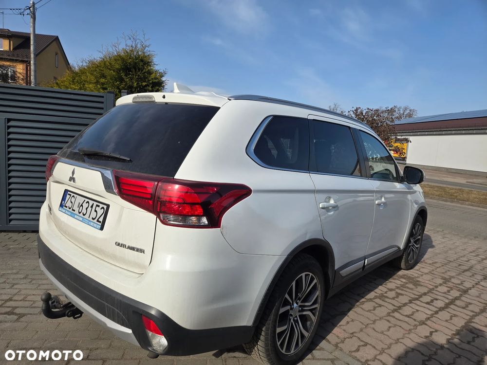 Mitsubishi Outlander 2.0 2WD CVT Diamant - 7