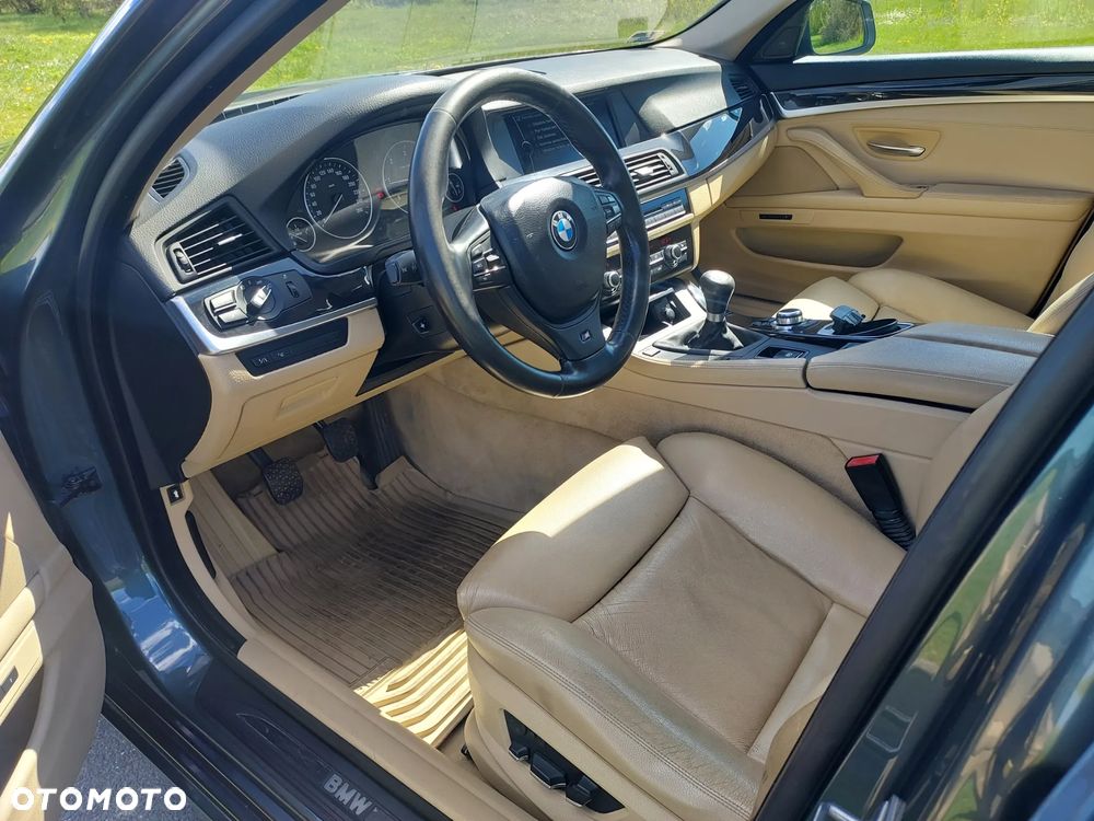 BMW Seria 5 520d - 8