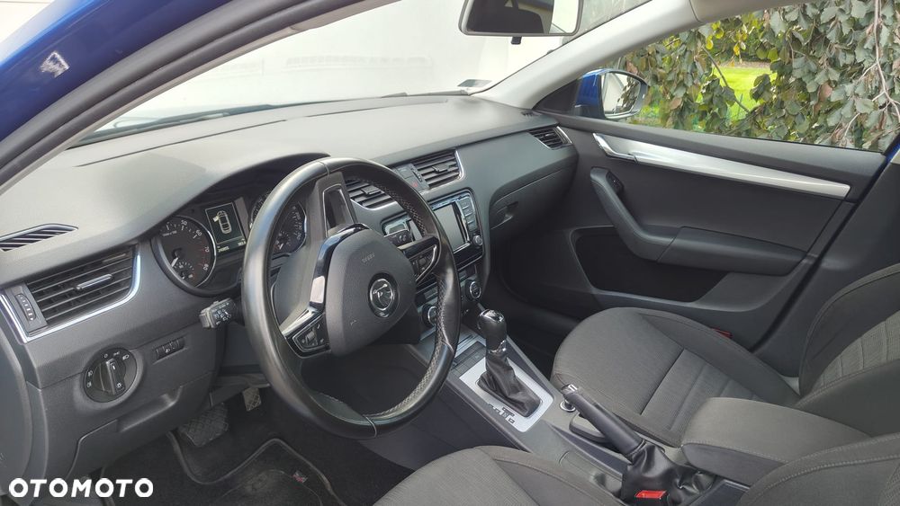 Skoda Octavia 1.4 TSI Style DSG - 5