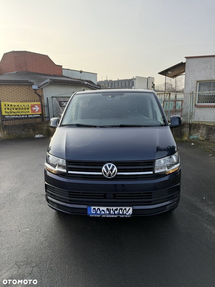 Volkswagen Caravelle - 3
