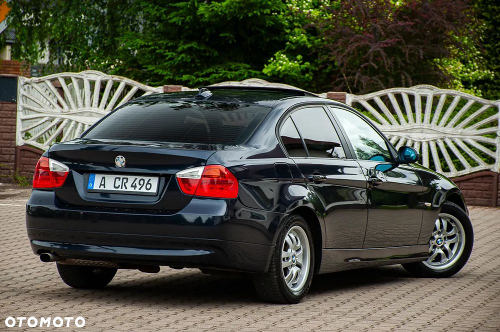 BMW Seria 3 - 23