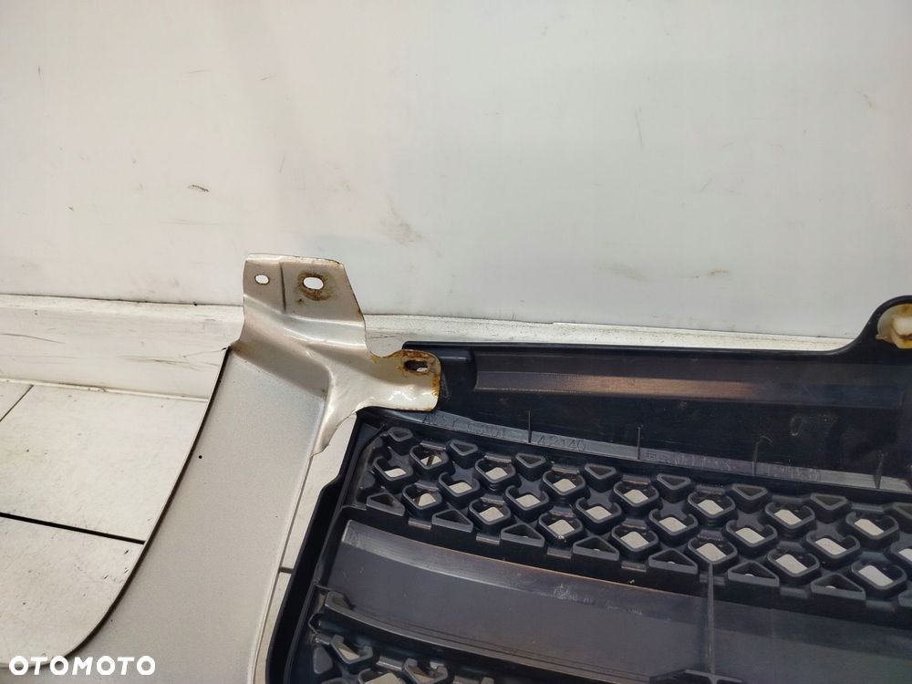 toyota rav4 ii 3d 00r- grill atrapa chłodnicy 4r4 - 11