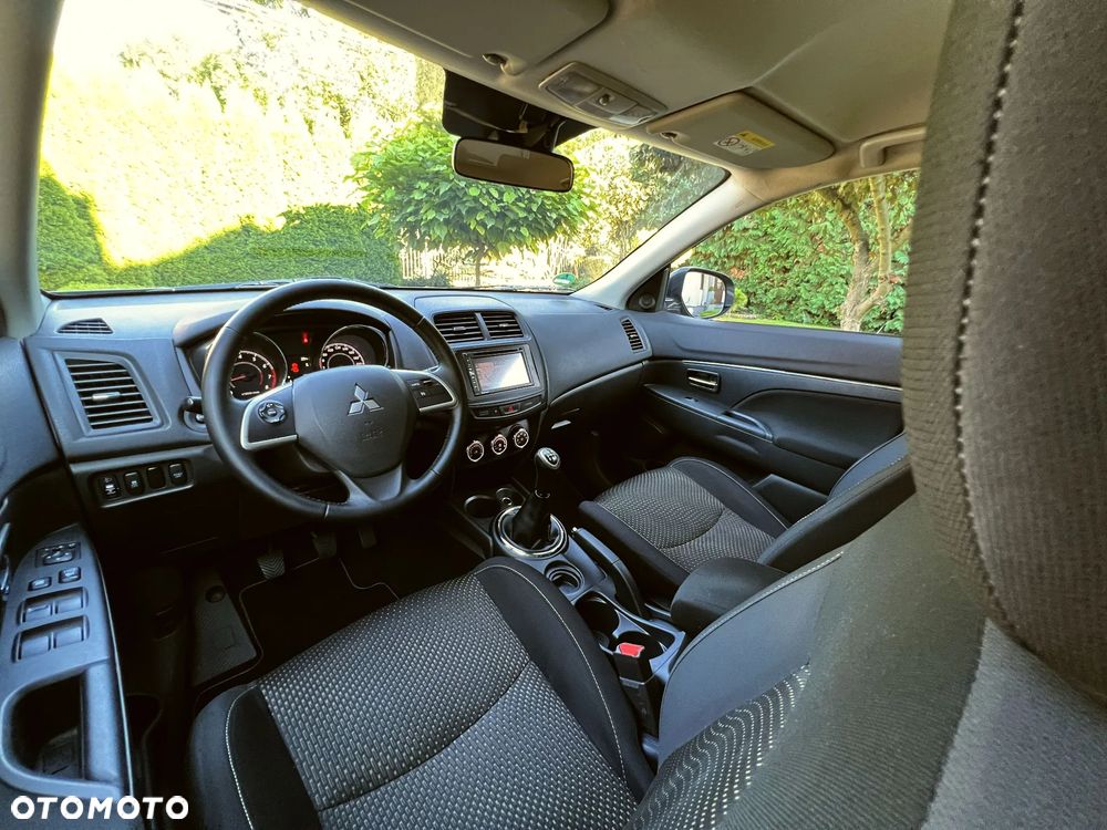Mitsubishi ASX 1.6 Intense - 27