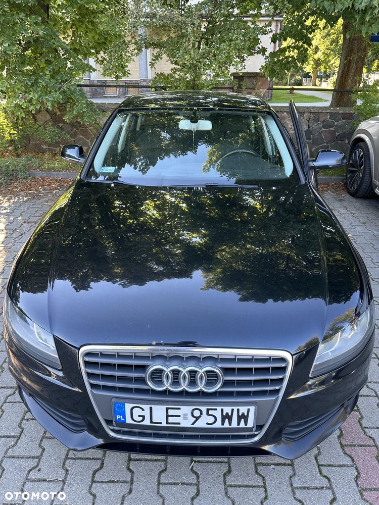 Audi A4 Limousine - 12