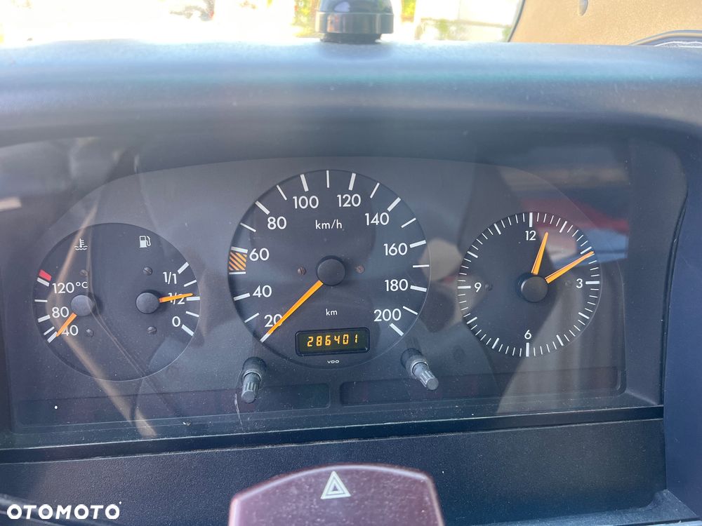 Mercedes-Benz Sprinter 903 Kamper 312D - 15