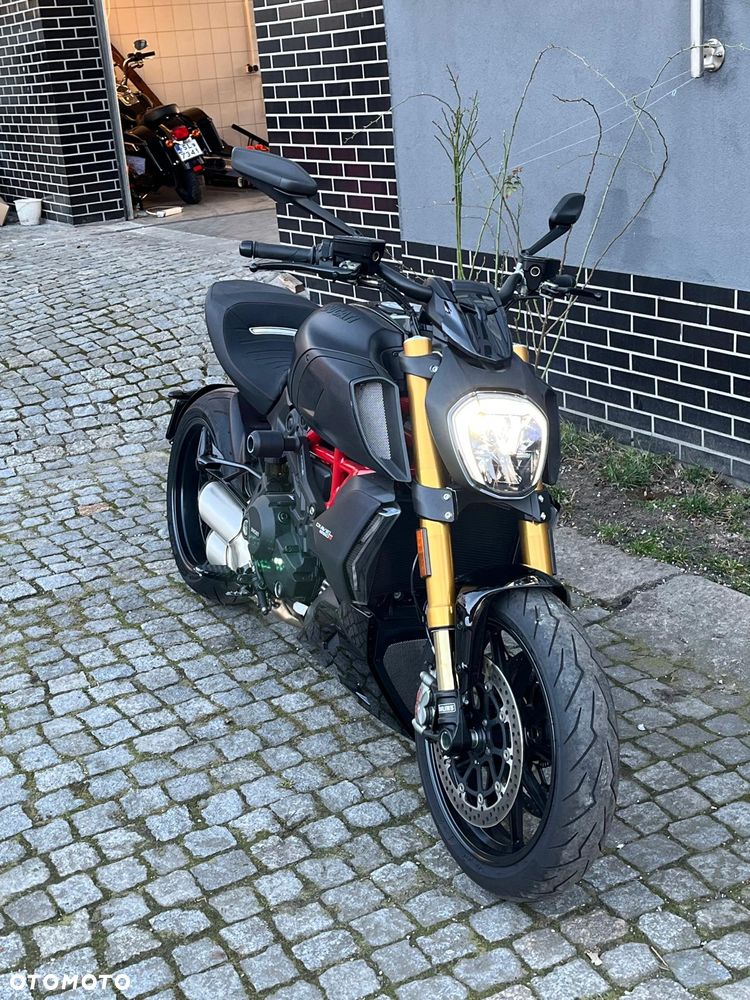 Ducati Diavel - 24
