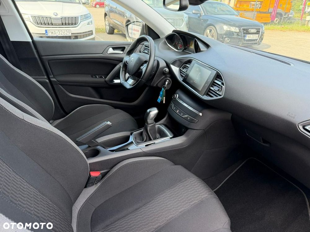 Peugeot 308 PureTech 110 Stop & Start Style - 13