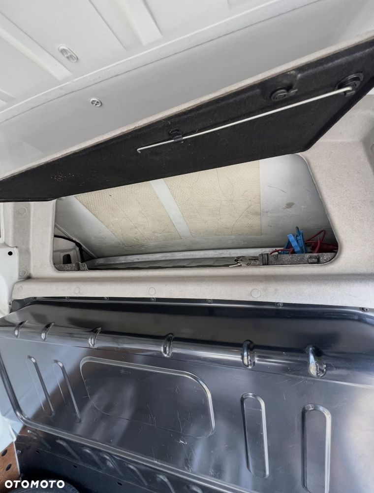 Ford Transit - 14