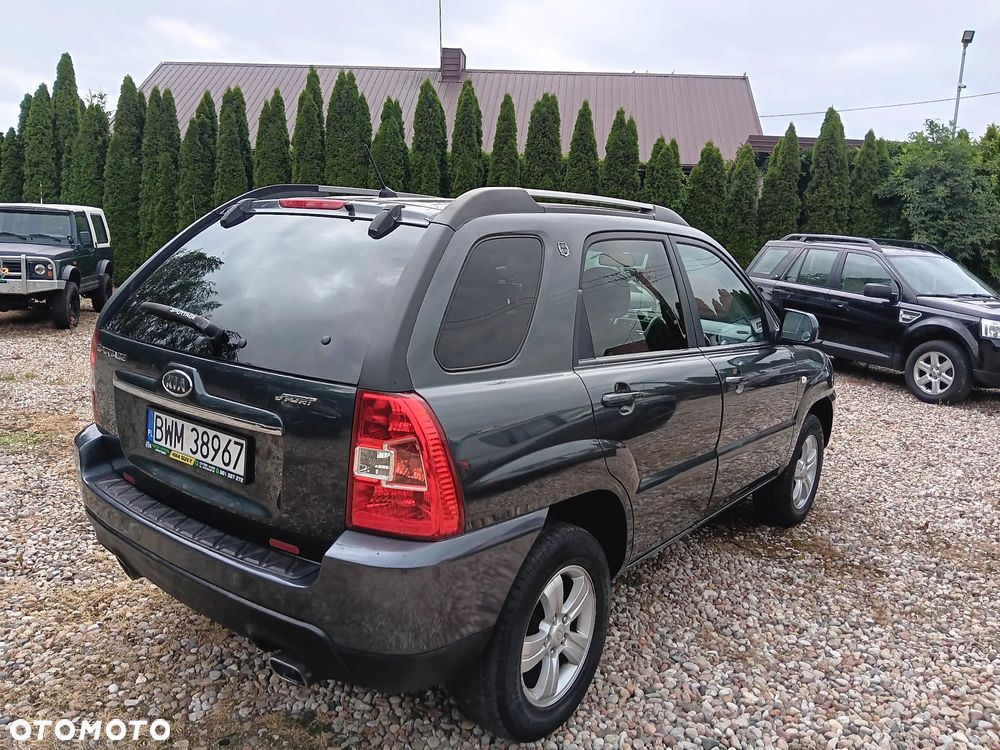 Kia Sportage 2.0 2WD Cup - 24