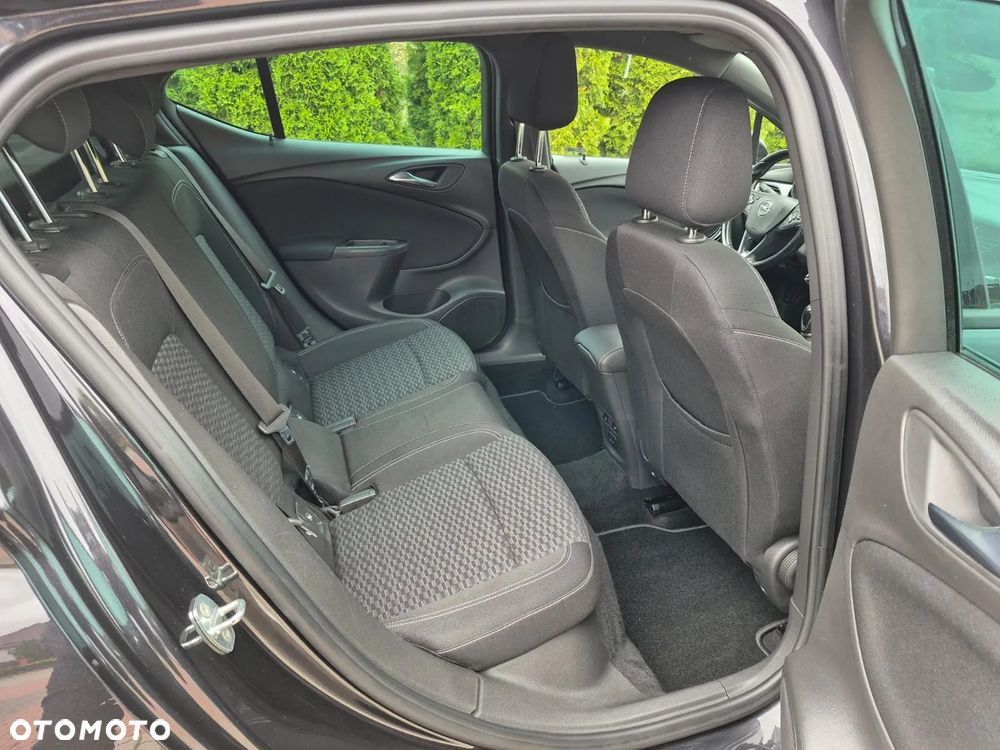 Opel Astra IV Hatchback 12-16 - 20