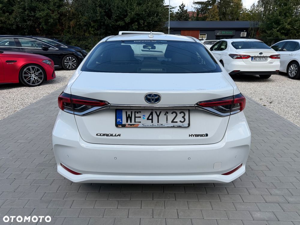 Toyota Corolla 1.8 Hybrid Comfort - 8