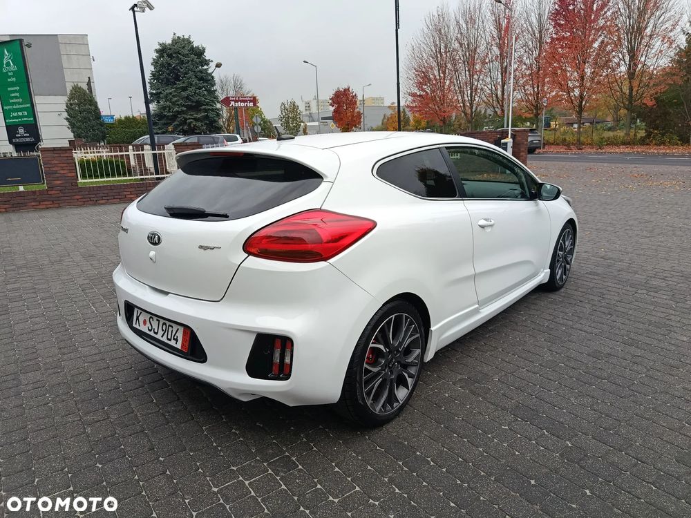 Kia Ceed Cee'd 1.6 T-GDI GT - 8