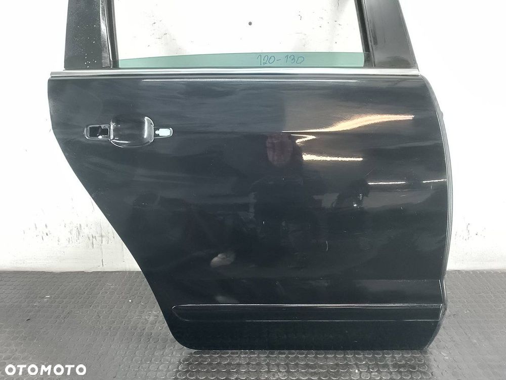 DRZWI TYŁ PRAWY  PEUGEOT 5008 KTV - 2