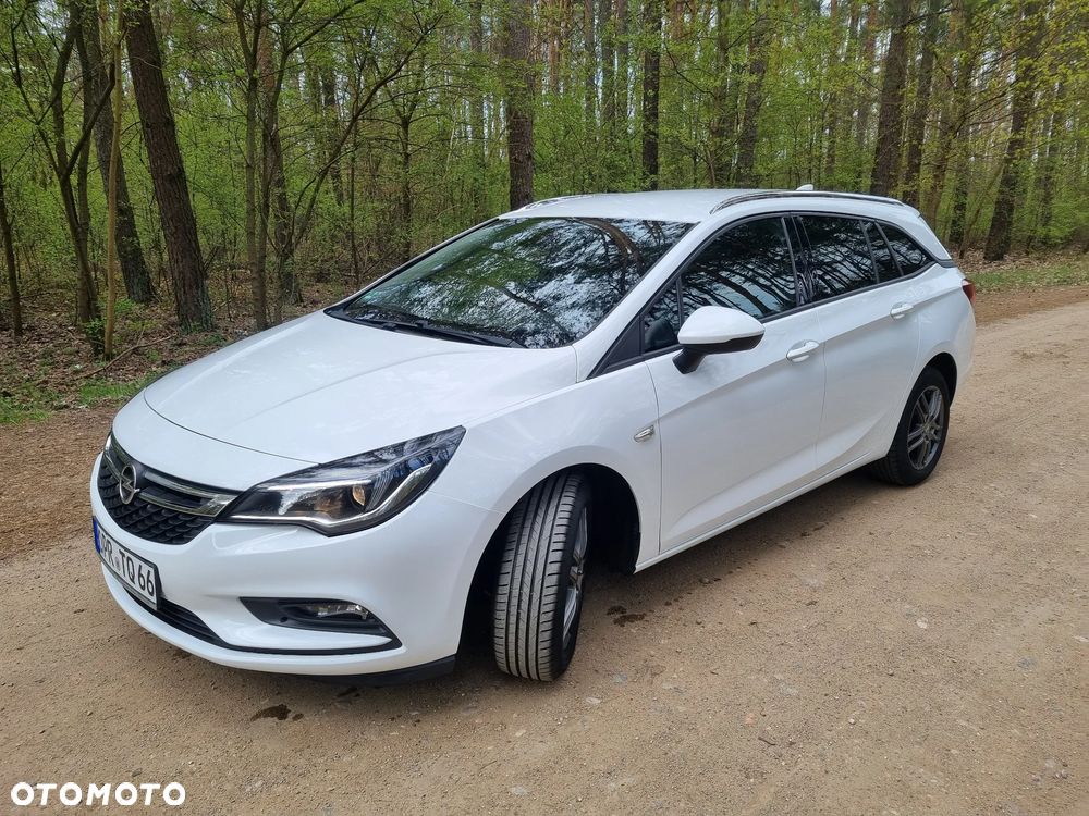 Opel Astra 1.6 CDTI Sport - 25