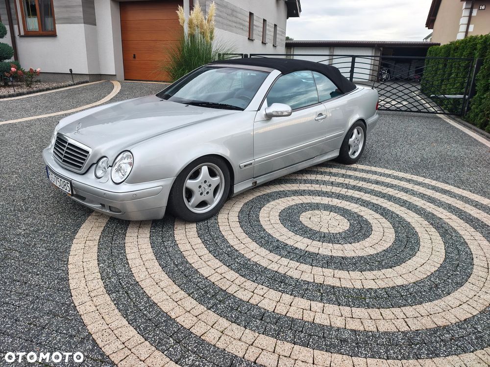 Mercedes-Benz CLK 320 - 1
