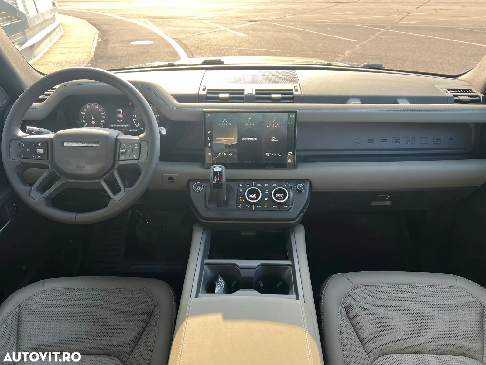 Land Rover Defender 110 3.0D 250 MHEV X-Dynamic SE - 4