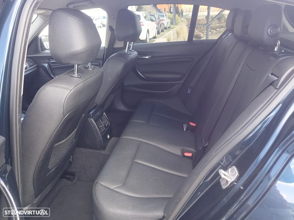 BMW 116 d Aut. Sport Line - 25