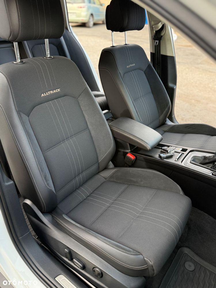 Volkswagen Passat - 16