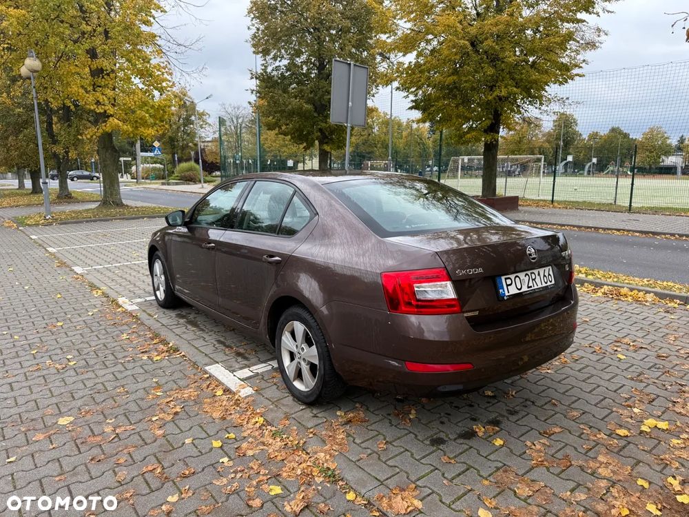 Skoda Octavia 1.6 TDI Ambition - 6