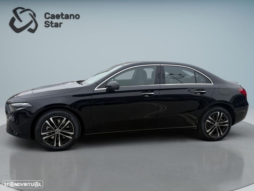 Mercedes-Benz A 250 Limousine e - 7