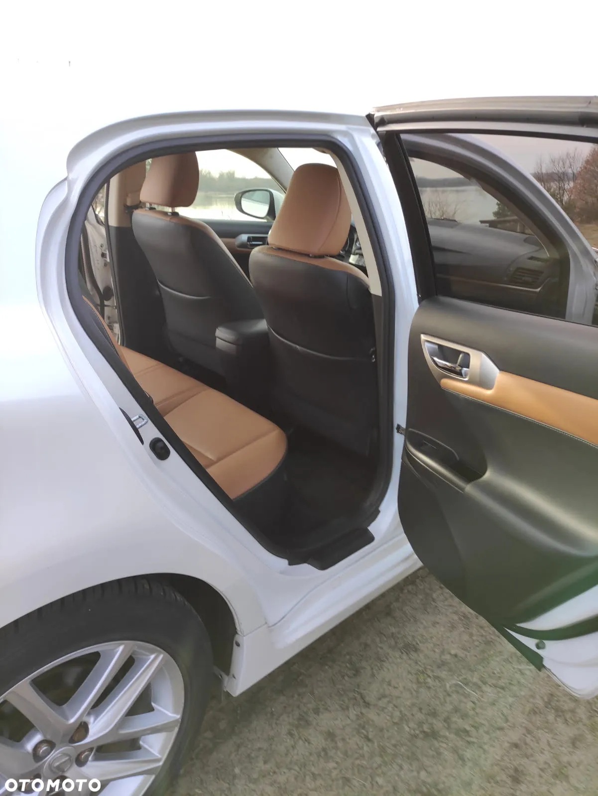 Lexus CT 200h Dynamic Line - 7