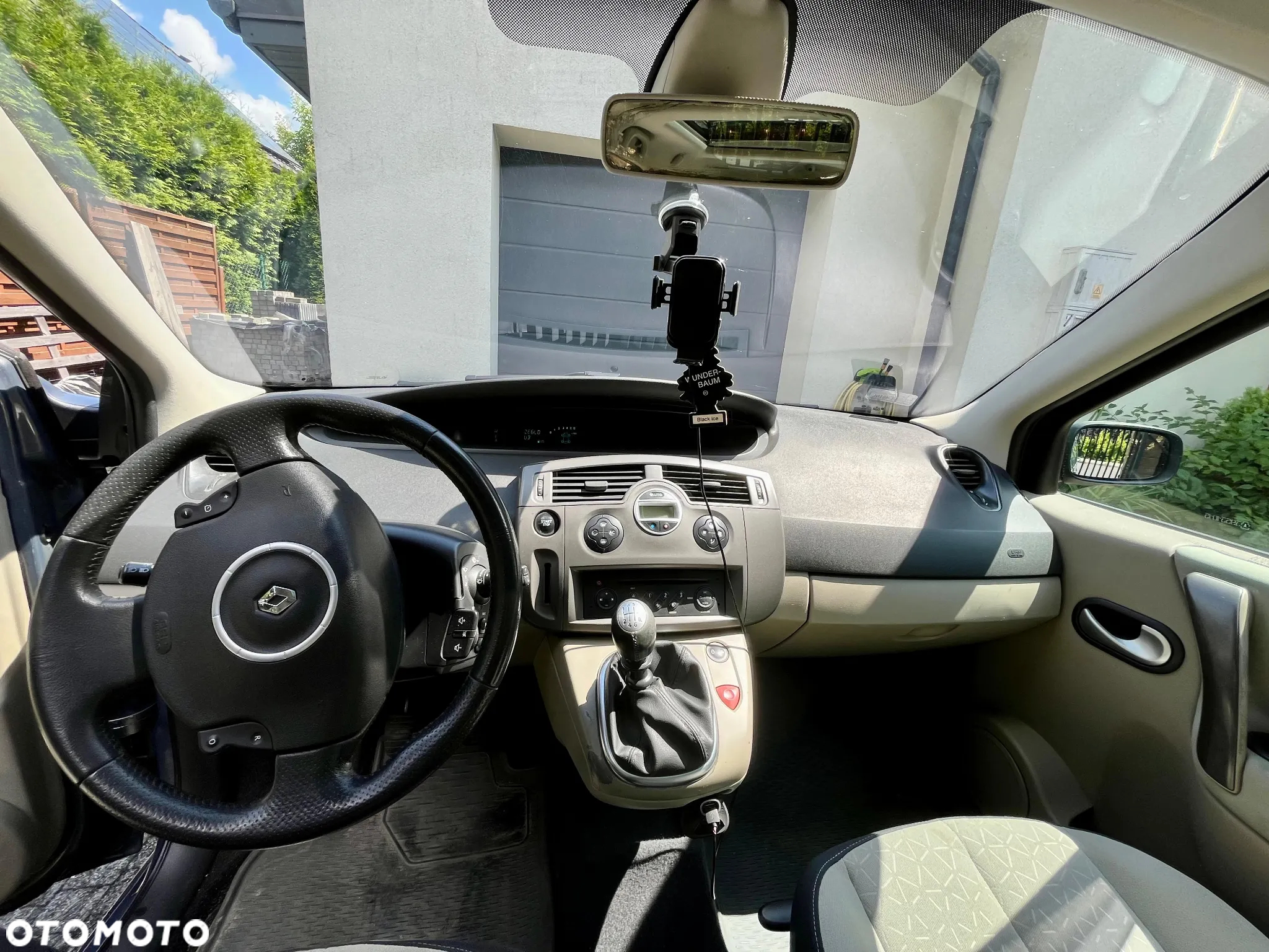 Renault Scenic 1.9 dCi Emotion - 13