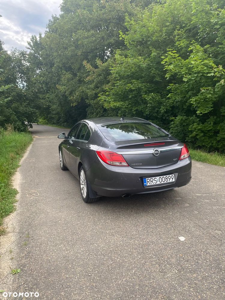 Opel Insignia - 11