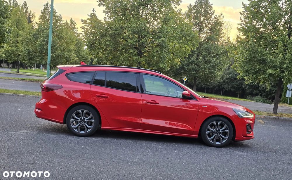 Ford Focus 1.5 EcoBlue Start-Stopp-System ST-LINE - 5