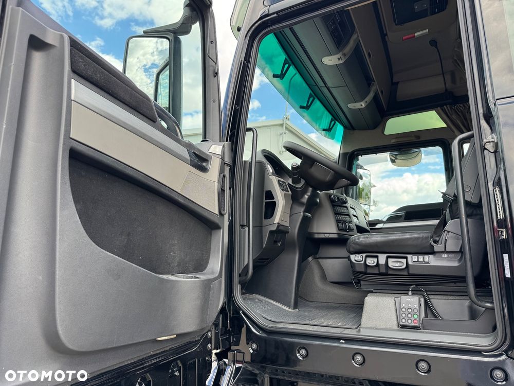 MAN TGX - 22