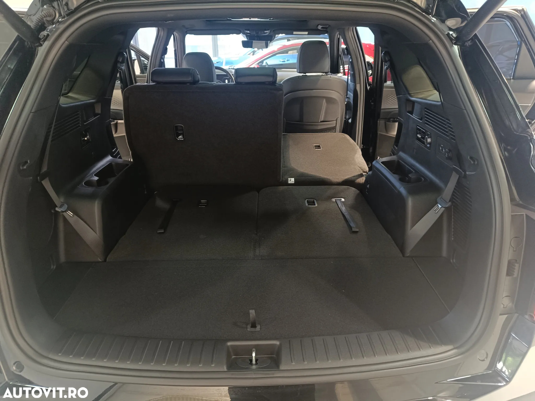 Kia Sorento - 35