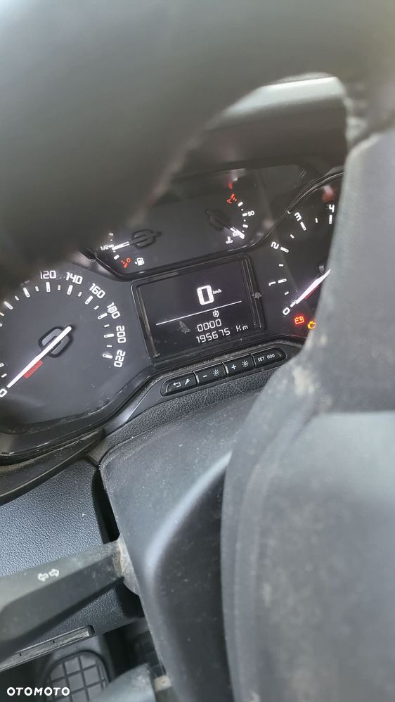 Citroën BERLINGO XL - 10