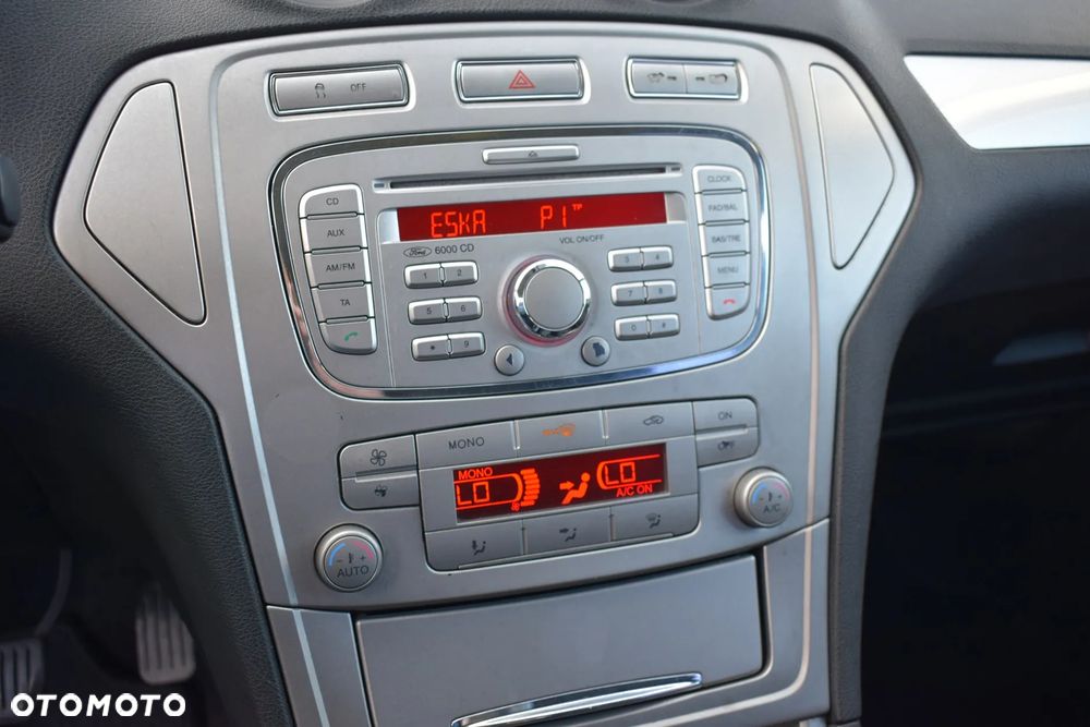 Ford Mondeo 1.6 Ti-VCT Trend - 19